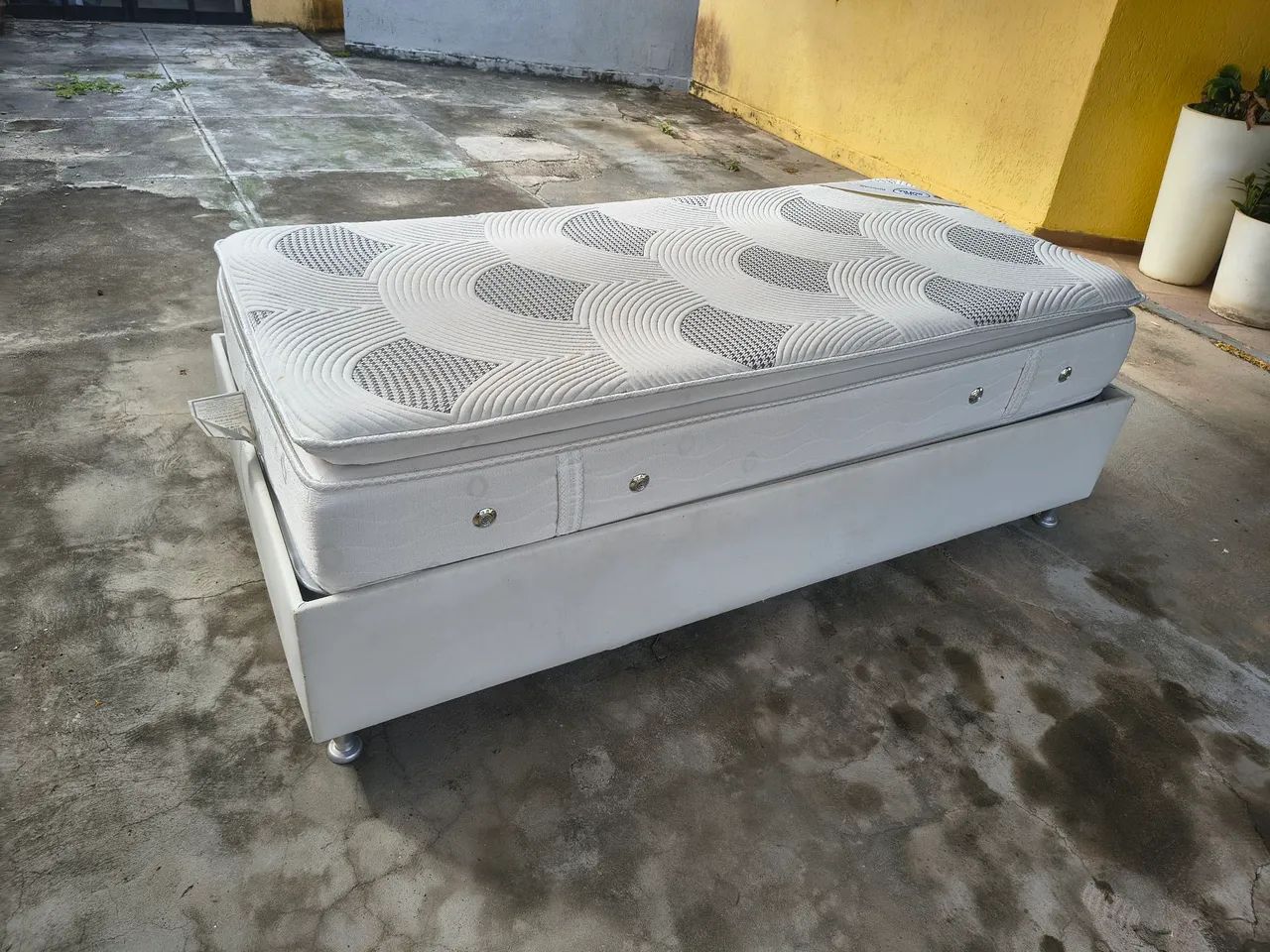 Cama com colchão solteiro  - Foto 3