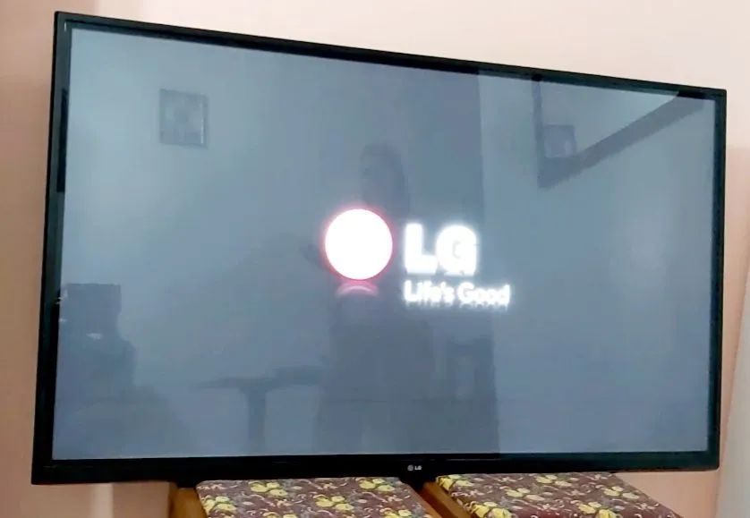 TV LG 60 POLEGADAS  - Foto 2