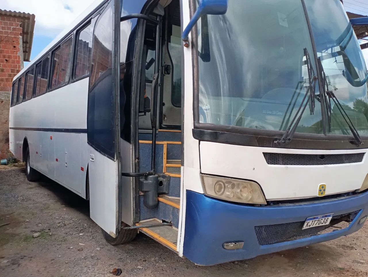 Ônibus rodoviário volkshiwag ano 3006 - Foto 3