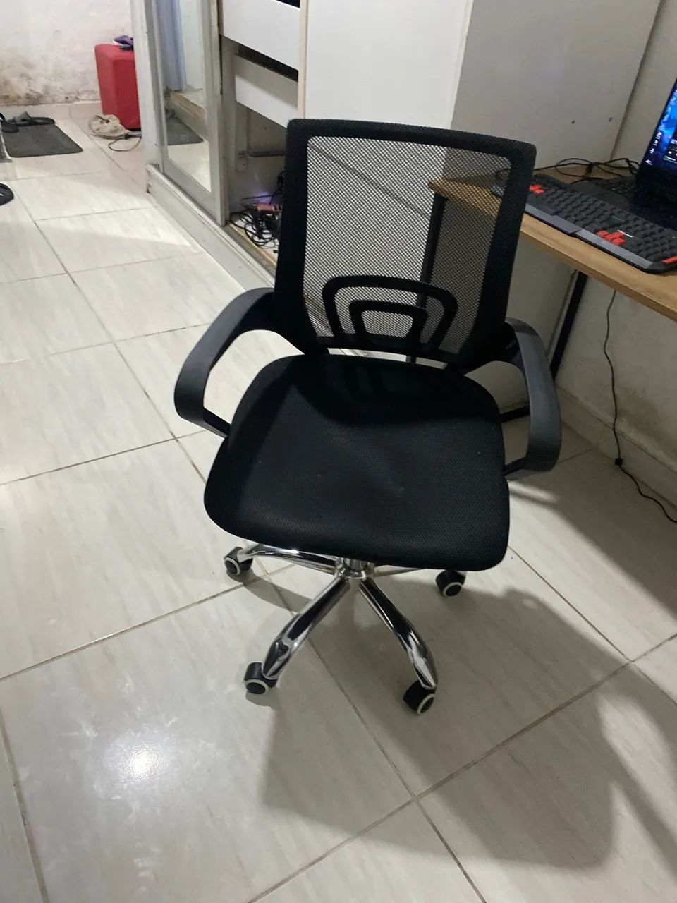 Cadeira de escritório - Foto 2