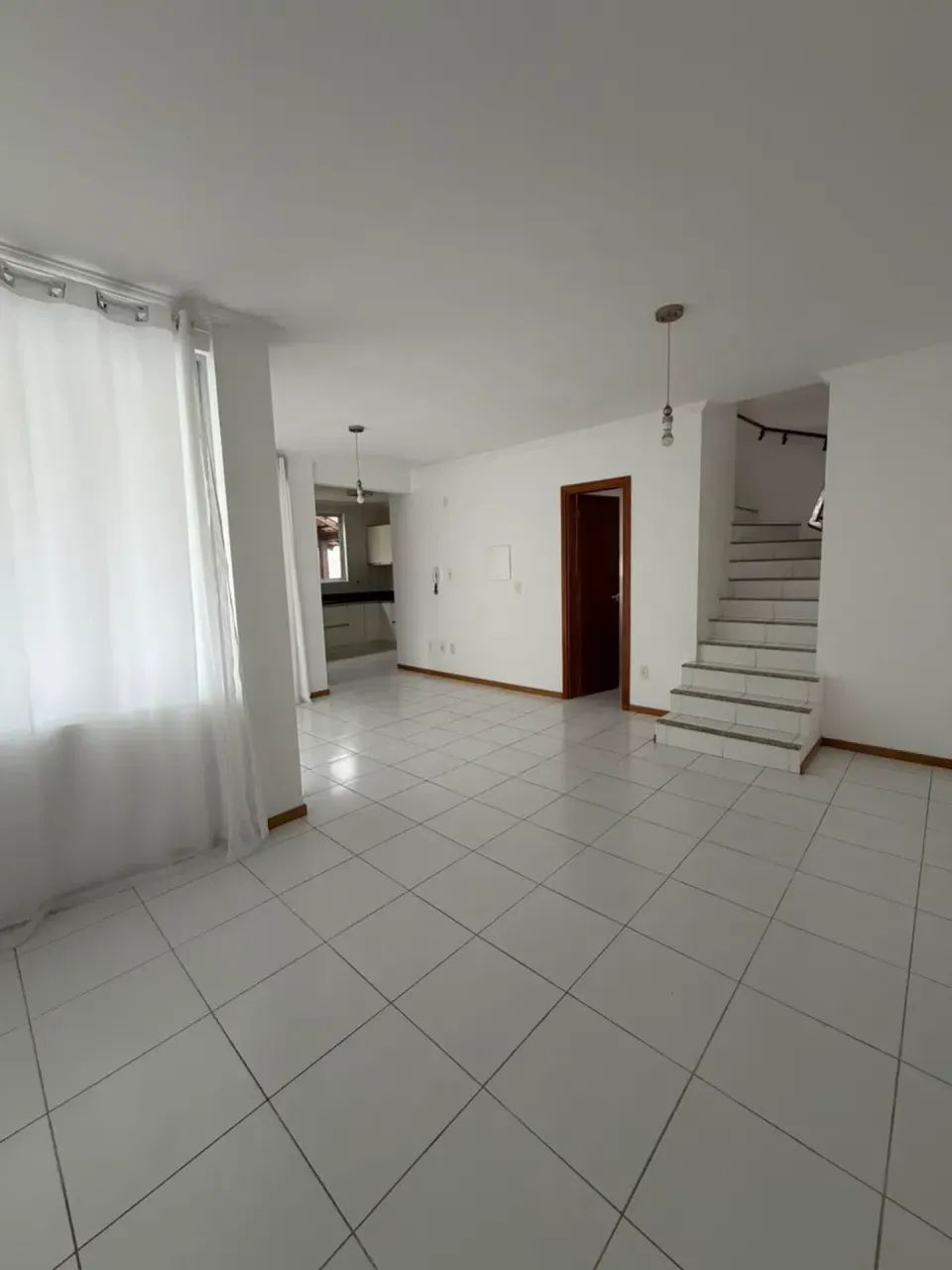 Imóvel para aluguel tem 215 metros quadrados com 3 quartos - Foto 3