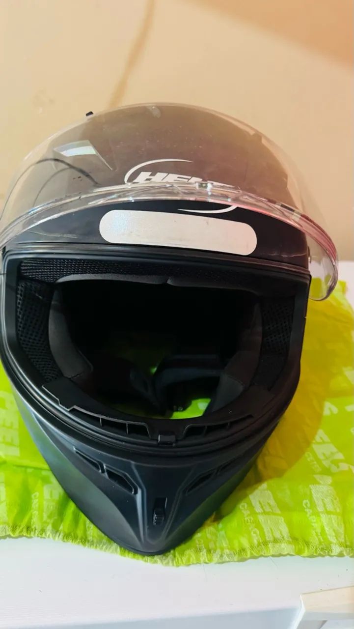Capacete helt 