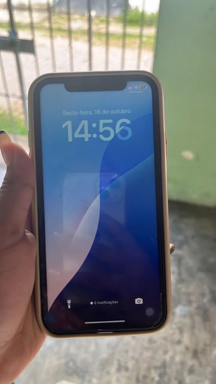 iPhone XR 