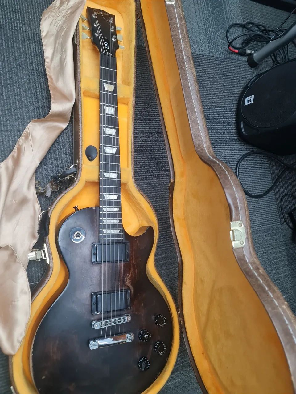 Guitarra Gibson LPJ 