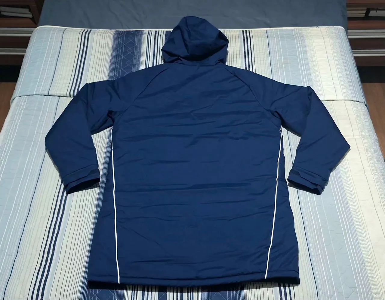 Parka Cruzeiro 2025 / Material Exclusivo  - Foto 3