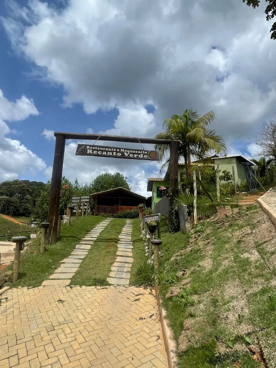 Chácara localizada no km 2 na rota do Carmo em pedra azul.  - Foto 4