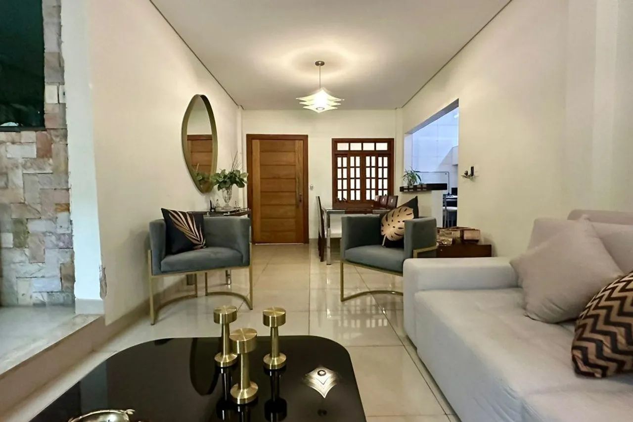 Casa à Venda - Padre Eustáquio, 4 Quartos, 446 m2 - Foto 2