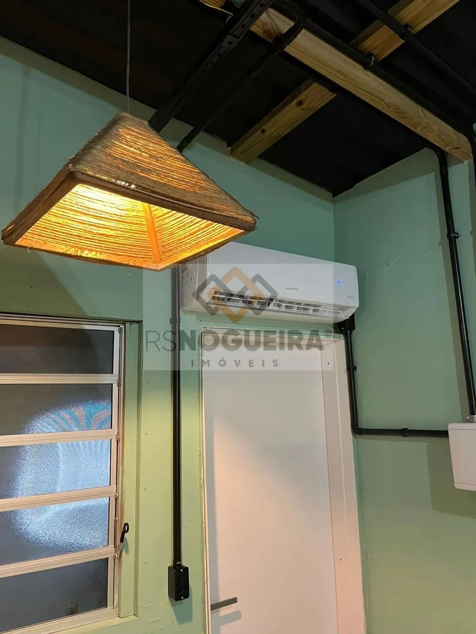 Apartamento para alugar no bairro Lagoa da Conceição - Florianópolis/SC