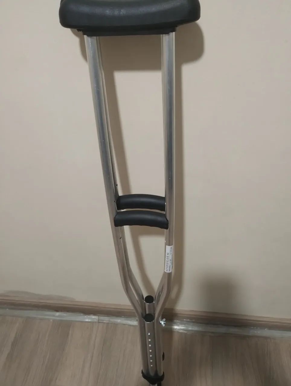 Vende -se par de muletas  axilares  - Foto 3
