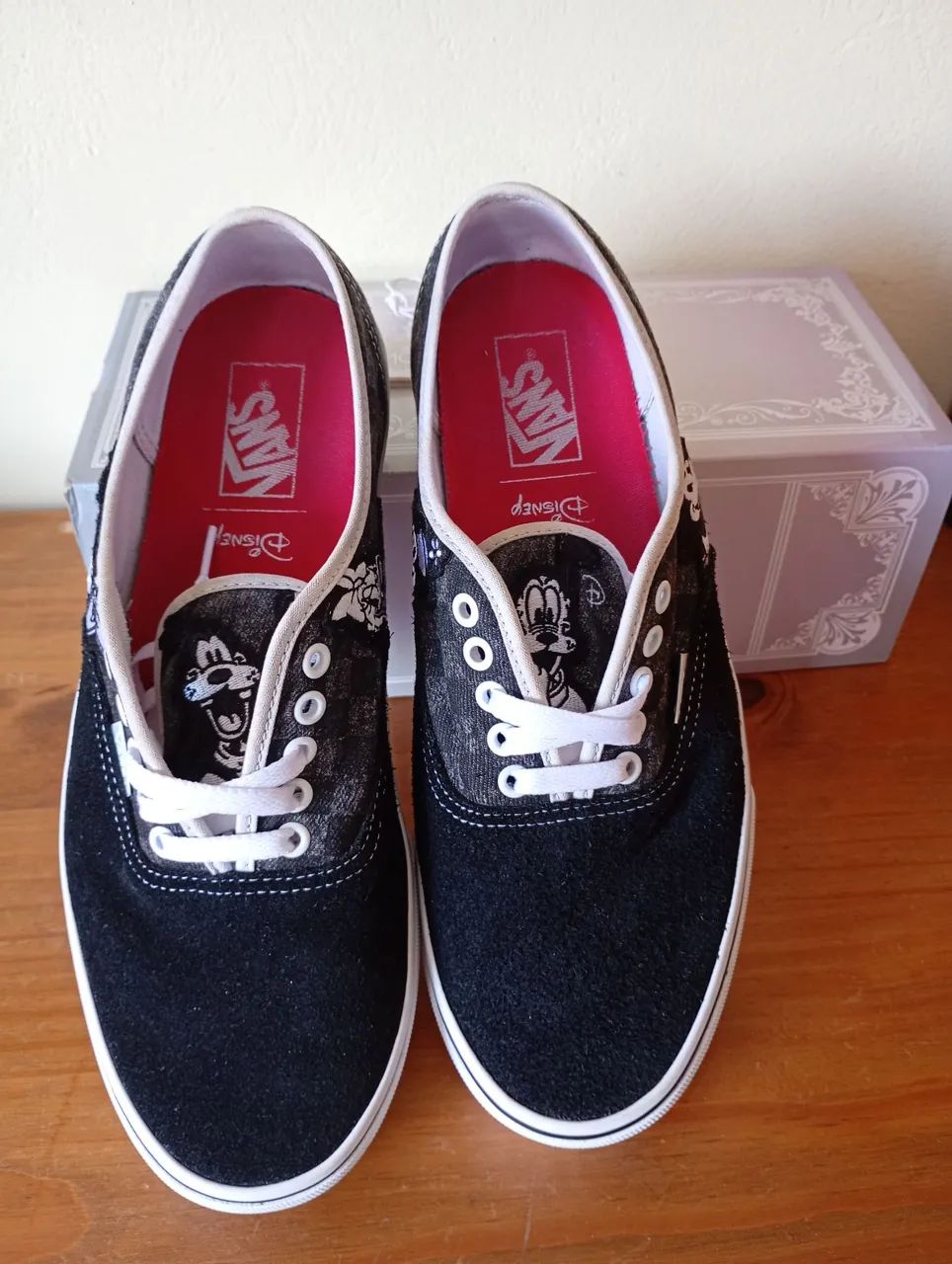 Tênis Vans Disney - Foto 3
