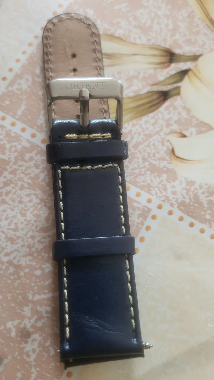 Relógio oriente automático semi-novo na caixa 44 mm de cx peça linda  - Foto 3