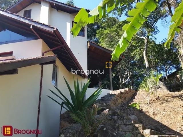 Casa de 3 quartos no Bairro Sambaqui - Foto 5