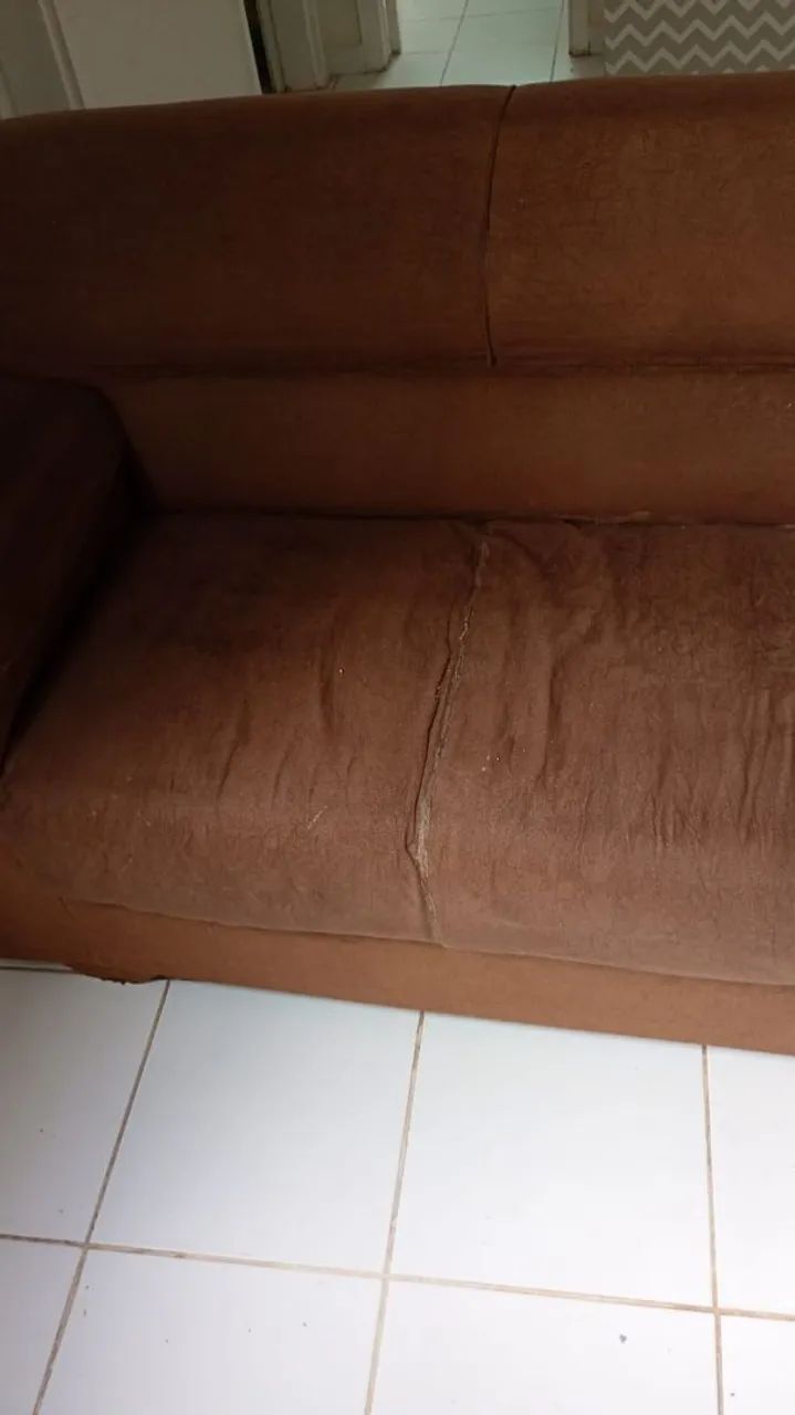 Sofá velho para reformar