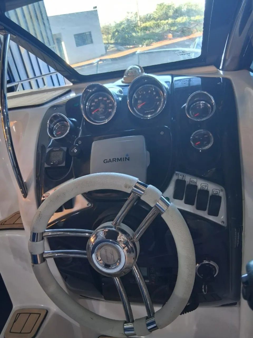 Lancha Focker 230 ano 2015 com Mercruiser 220HP - Foto 7