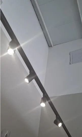 KIT 30 metros de barras de luz para comercio - Foto 3