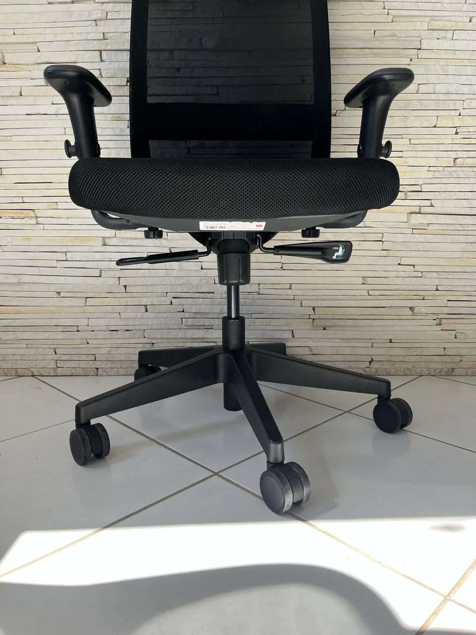 Cadeira de Escritório Cavaletti Vélo Light com Braços e Mecanismo Syncron - Foto 3
