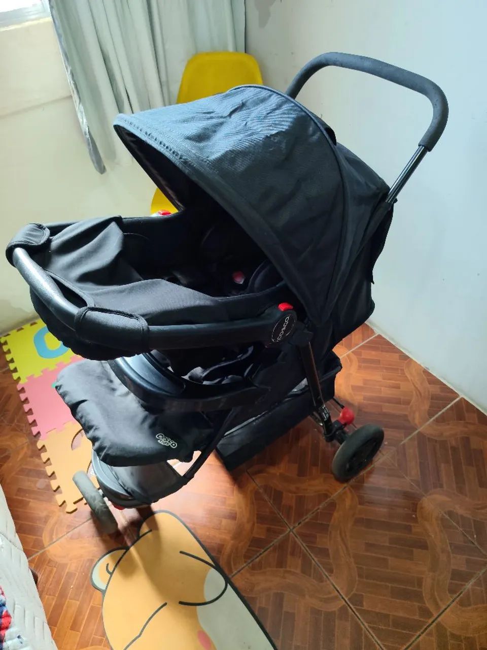 Carrinho de bebê + bebê conforto COSCO em estado de novo  - Foto 5