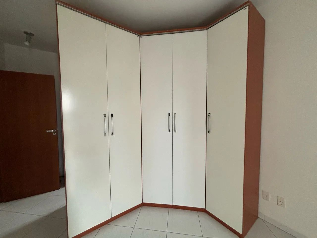 Guarda roupa