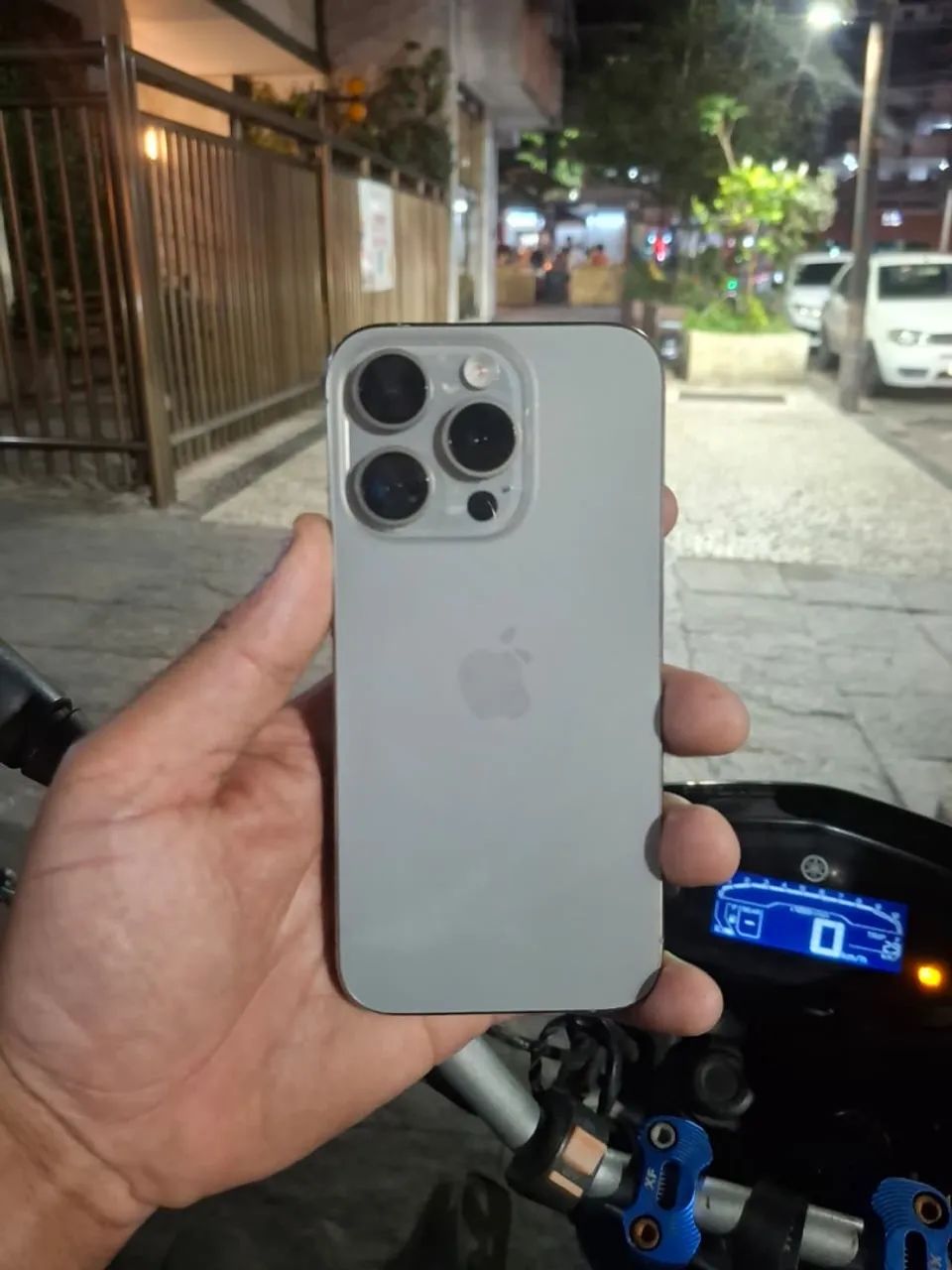 iPhone 15 pro 
