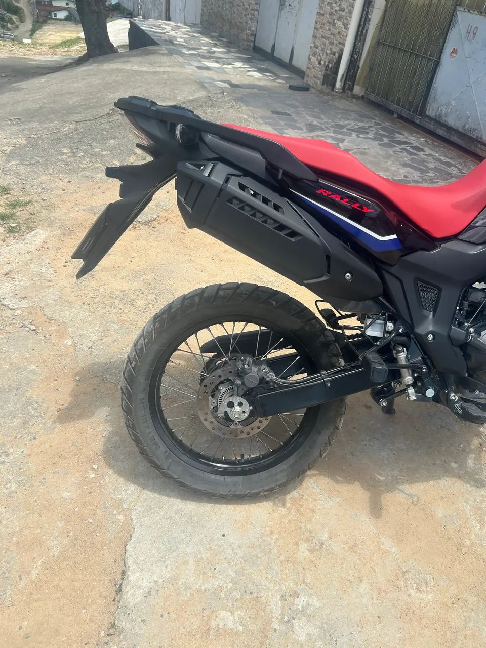 Sahara raly 300