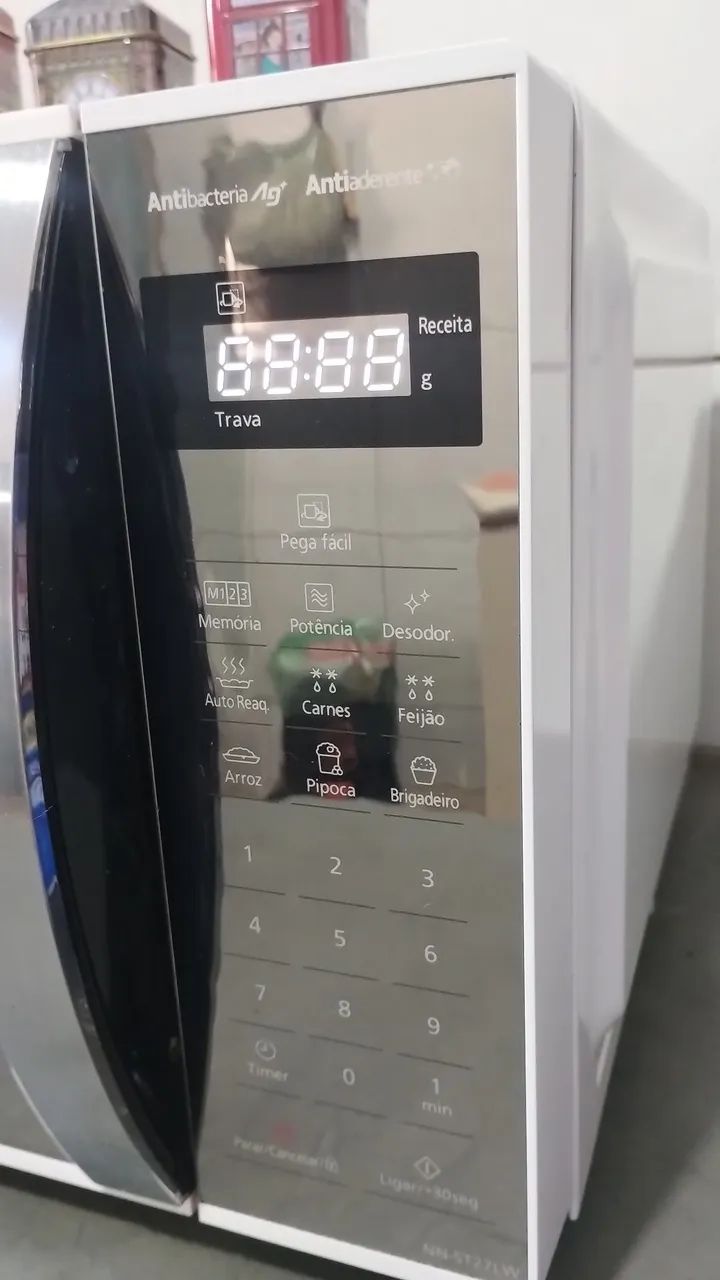Microondas Panasonic espelhado 21 litros  - Foto 4