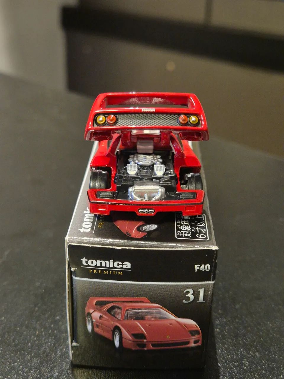 F40 Tomica 1/64 - Foto 2