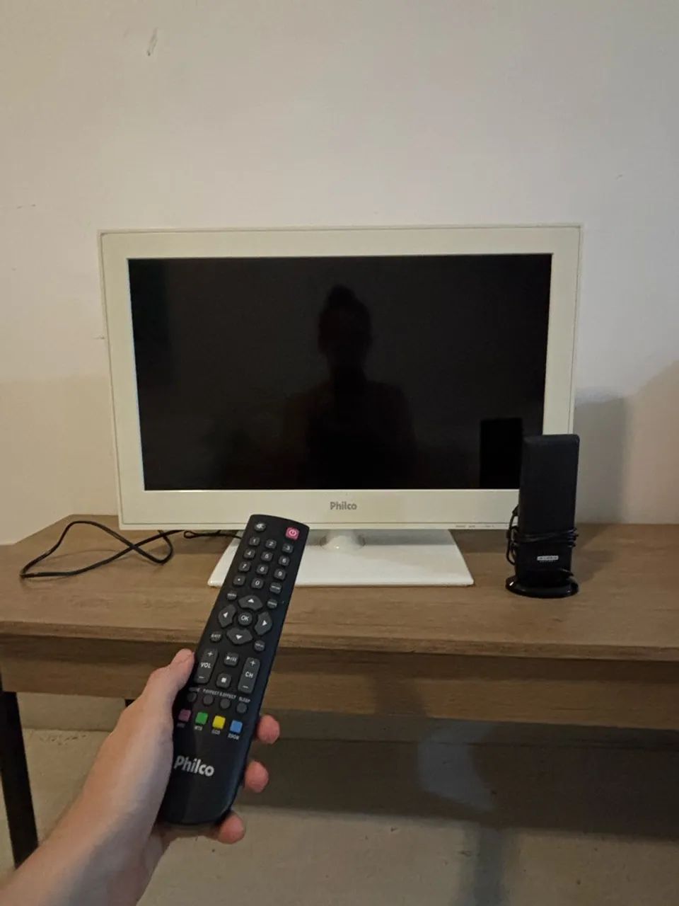 Monitor/TV Philco 24? com Antena