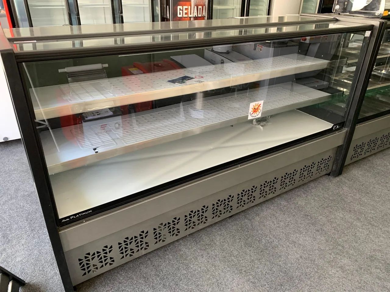 Balcão refrigerado de 1.75 da Polar ( Frios e Laticinios )