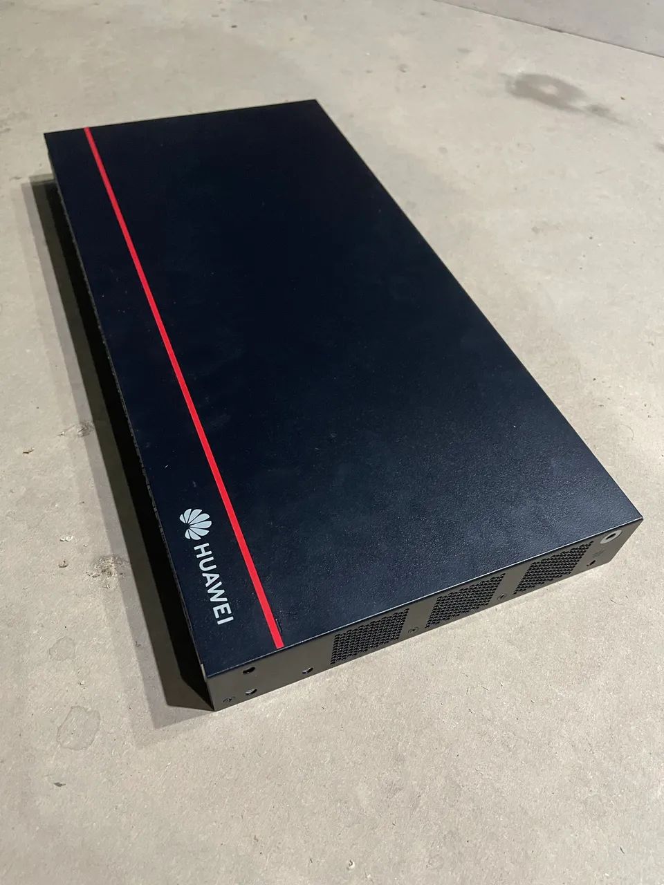 Switch Huawei CloudEngine S5735-S48T4X 48 Portas Gigabit + 4 SFP+ 10G