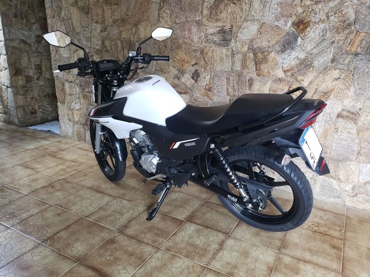 Vendo Factor 150 - Ano 2025 - Único dono - Foto 3