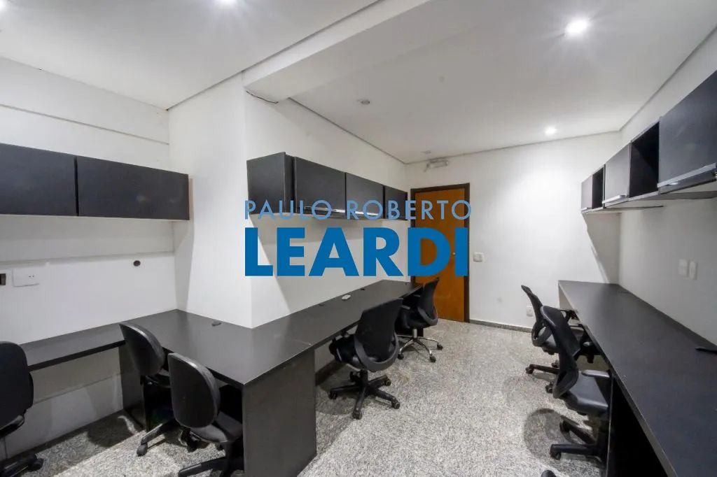 CONJ. COMERCIAL - CHÁCARA SANTO ANTONIO - SP