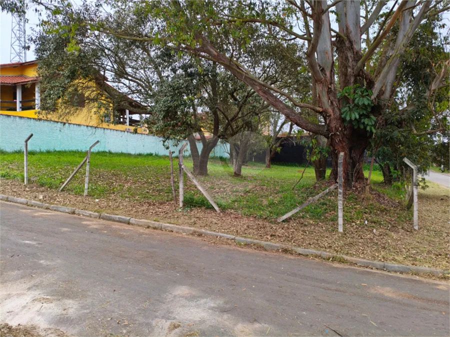 Terreno à venda em Parque do terceiro lago - SP