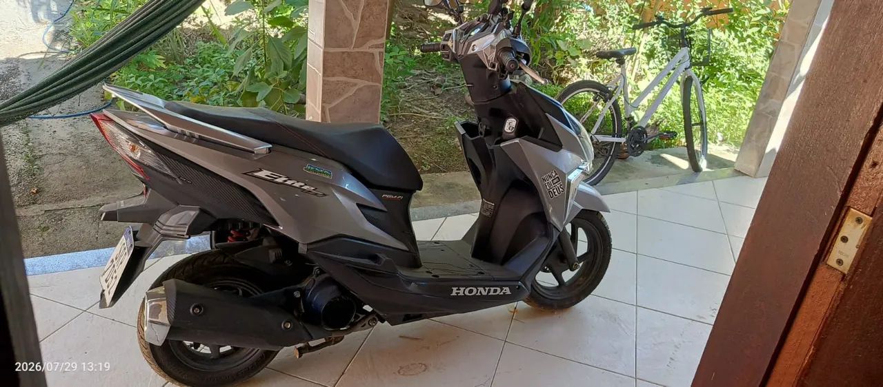 Honda elite 