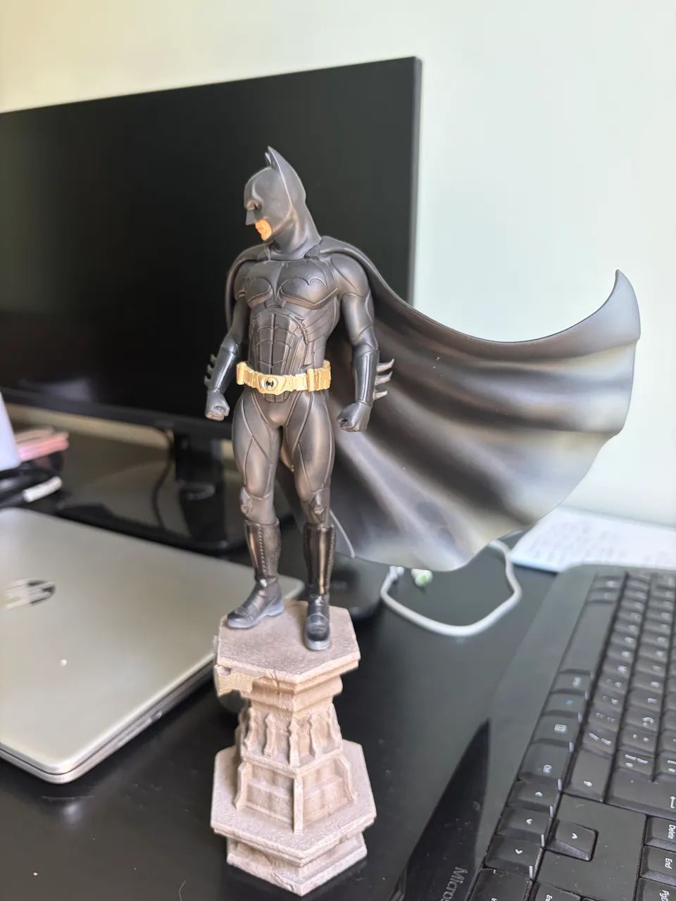 Estátua Figure Batman Iron Studios 1/10 30cm - Foto 2