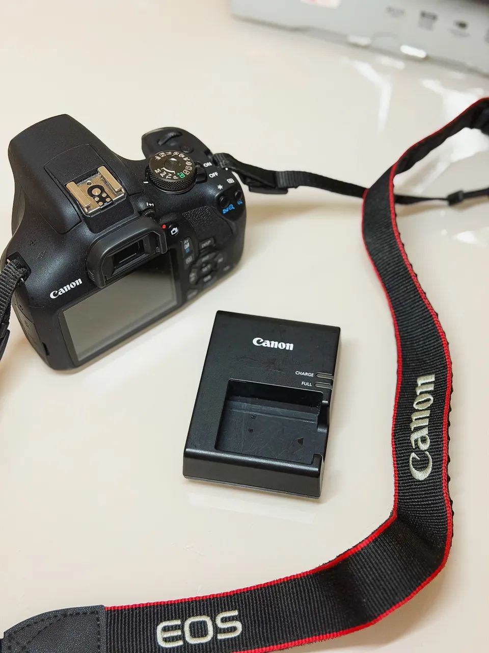 Canon EOS Rebel T7 - Corpo - Foto 5