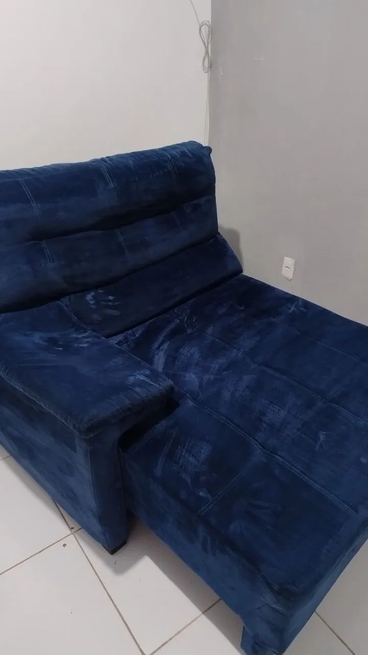 Sofá cama, aceito negociação para vender logo - Foto 2