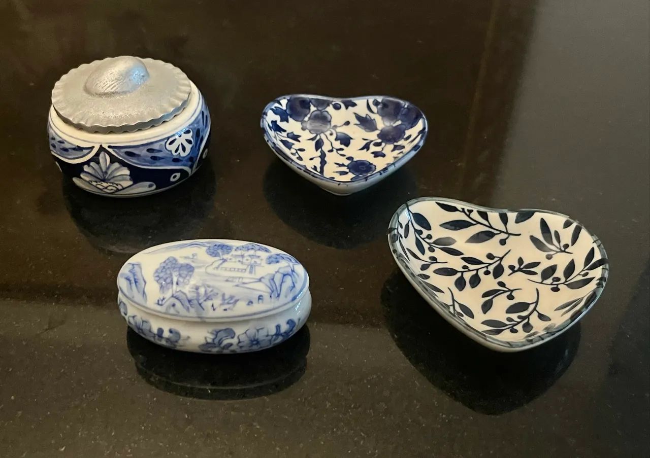Conjunto de 4 Peças de Louça. Antiguidade!  - Foto 2