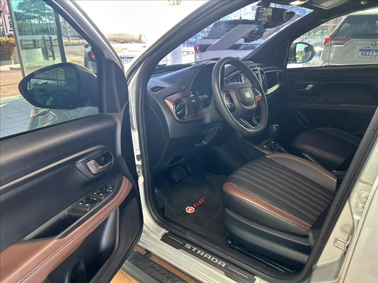 Fiat Strada Ranch 1.0 Flex Turbo CD Aut. 2024 - Foto 4