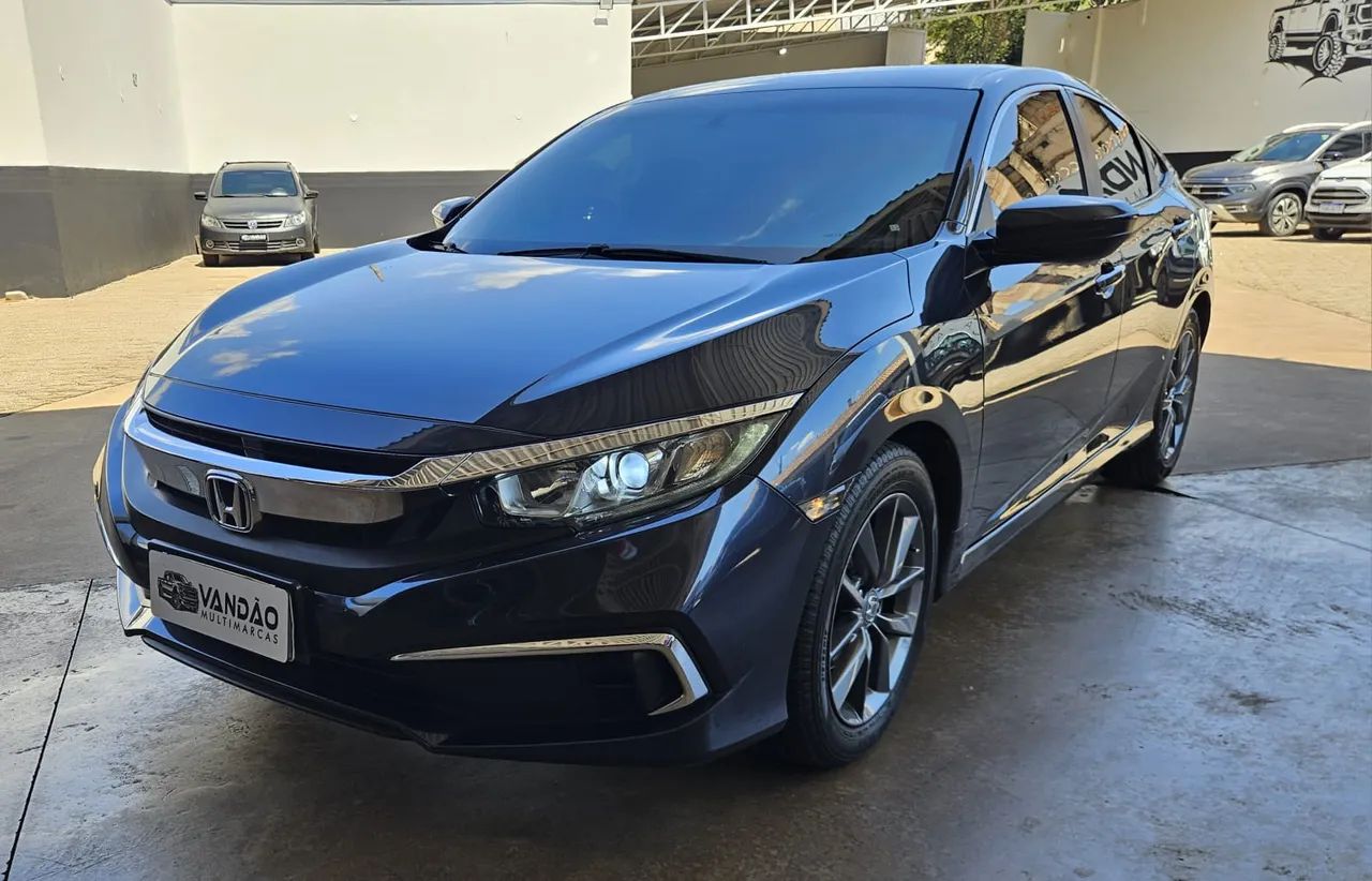 Honda Civic Civic Hatch LX Aut. 2021