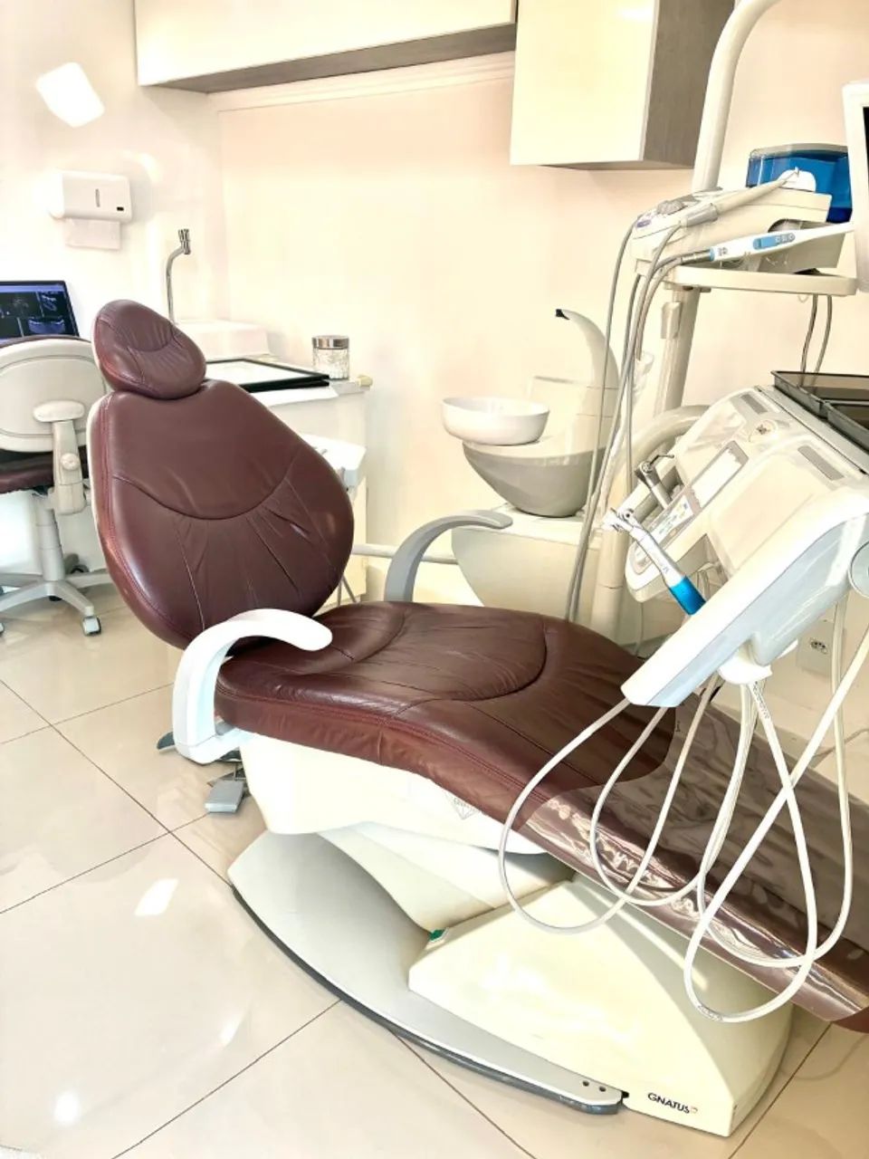 CADEIRA ODONTOLOGICA