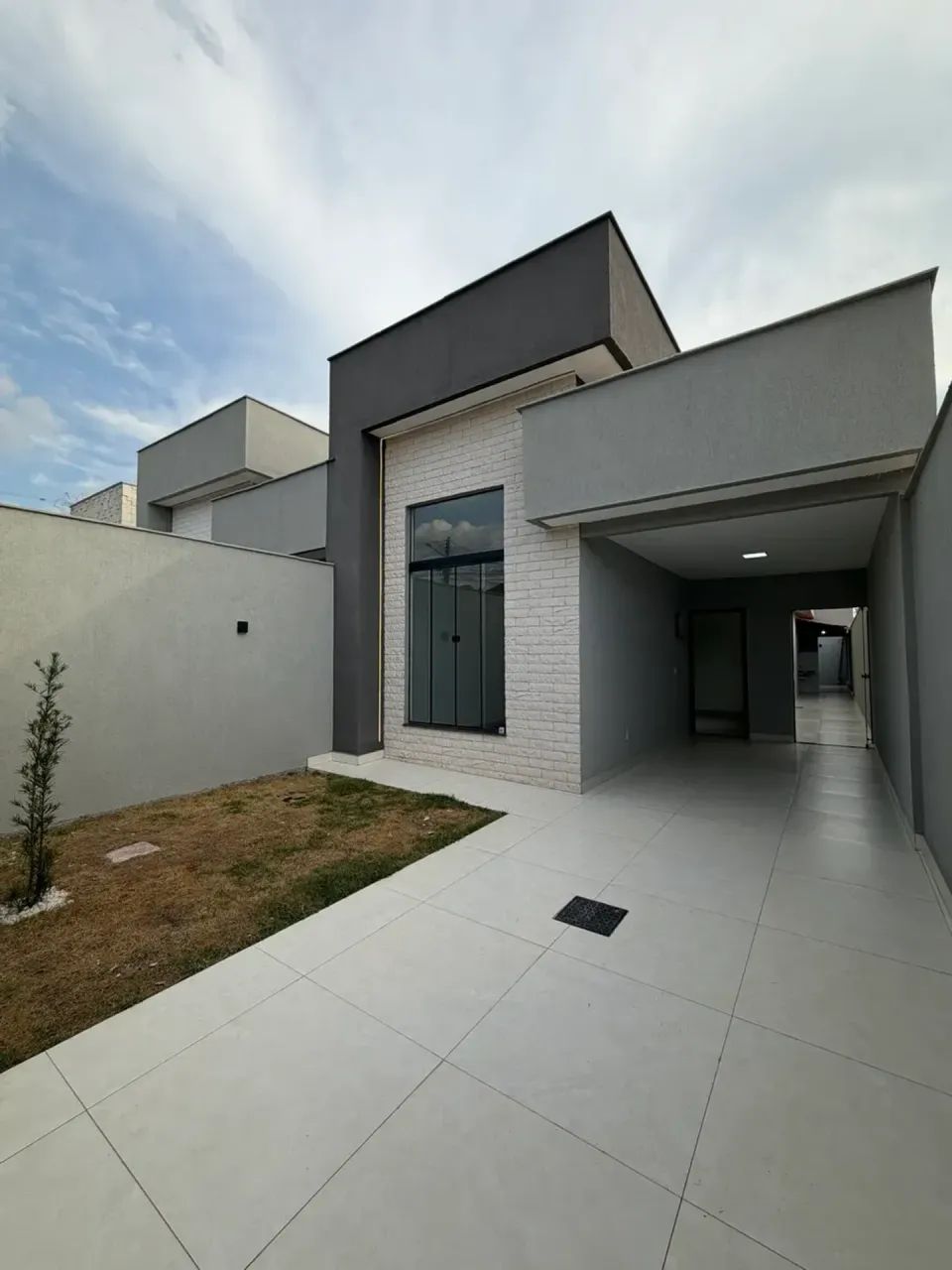 Casa 3/4 com suite - Armários e  Jacuzzi - Foto 2