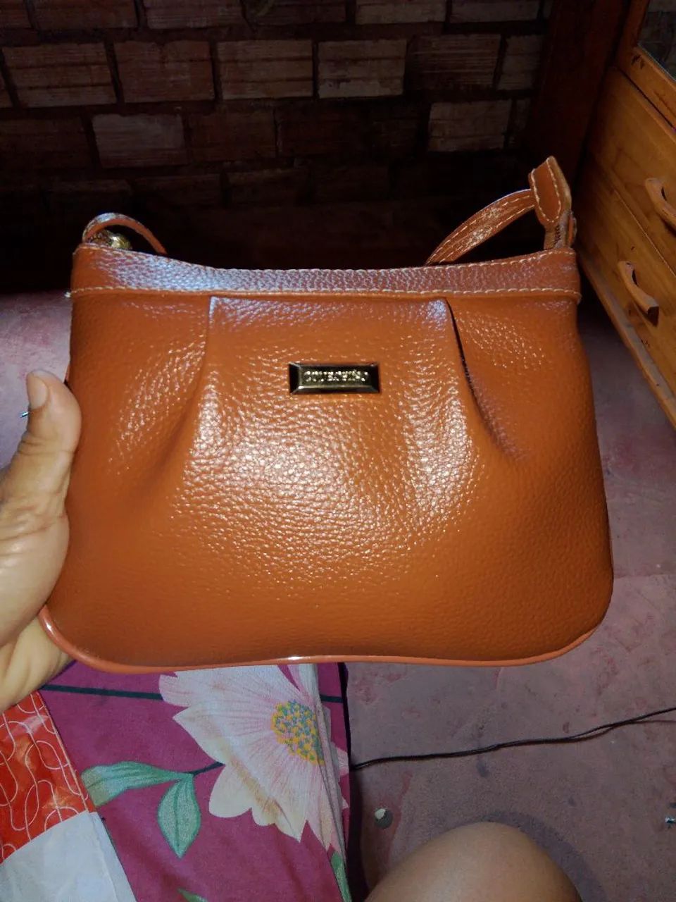 Vendo uma bolsa pequena da courofino  - Foto 2