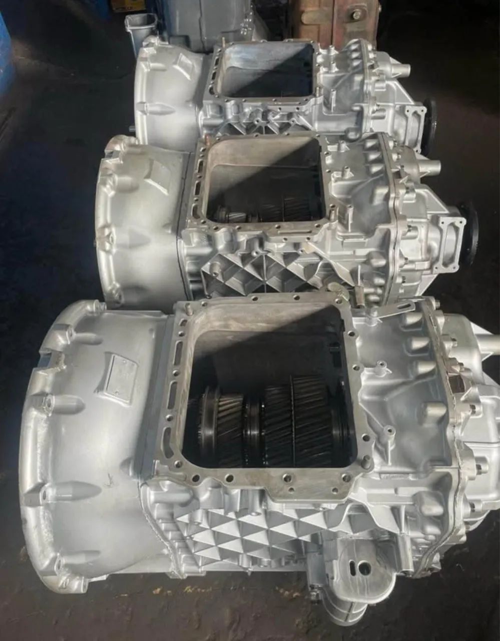 Caixa de câmbio volvo Ishft  - Foto 2