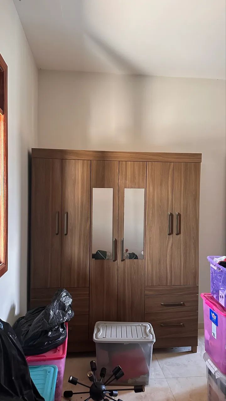 Guarda roupa solteiro