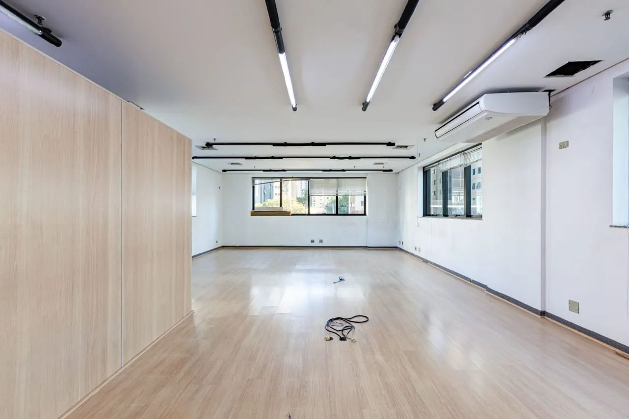Sala comercial na Avenida General Olímpio da Silveira, 655 - Conjunto 22  120 m² - Foto 3