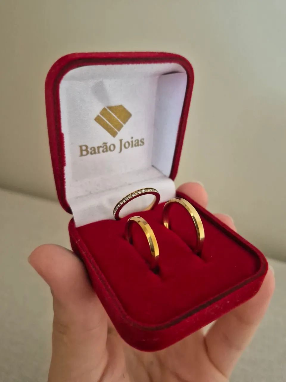 Par de alianças banhado a ouro 18k 