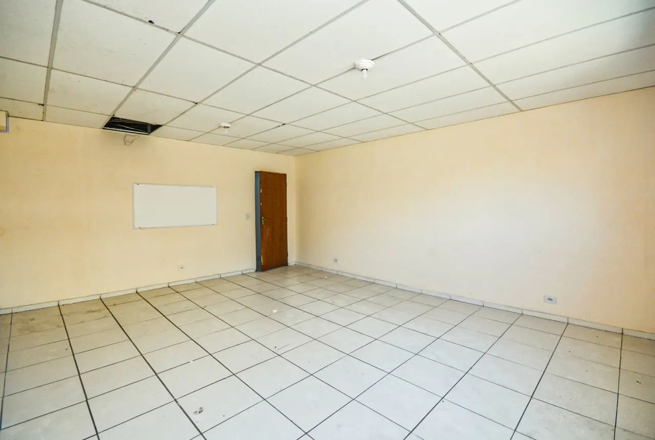 Sobreloja na Rua Itapaiuna, 2928 - sala 2  20 m² - Foto 3