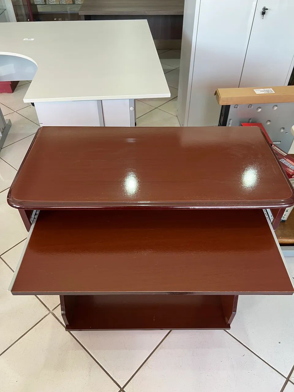 Mesa para PC com suporte para teclado  - Foto 2