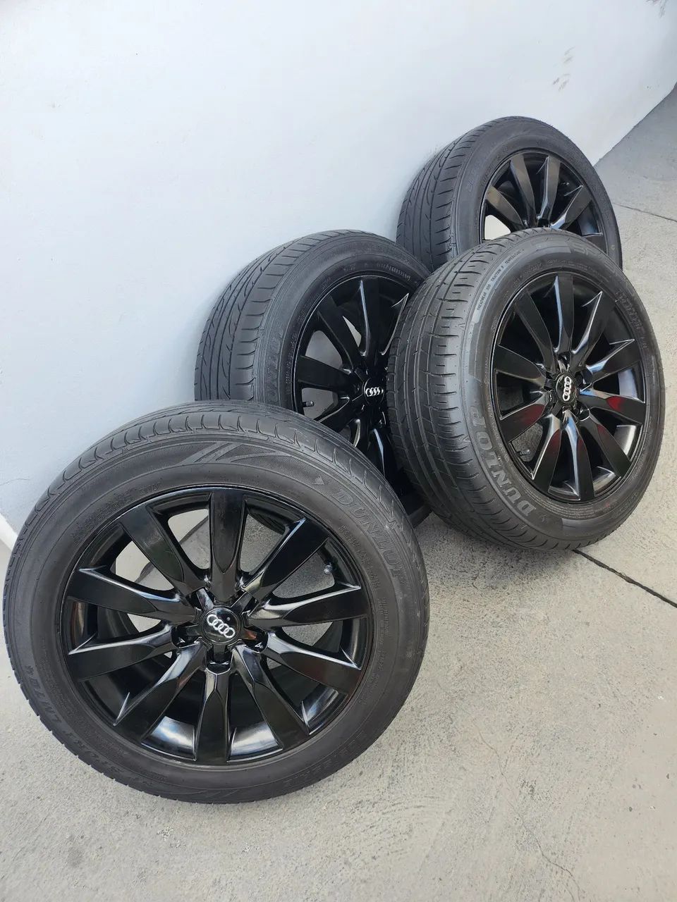 Rodas aro 16 original do audi A1 em ótimo estado valor 1.600 reais  - Foto 3