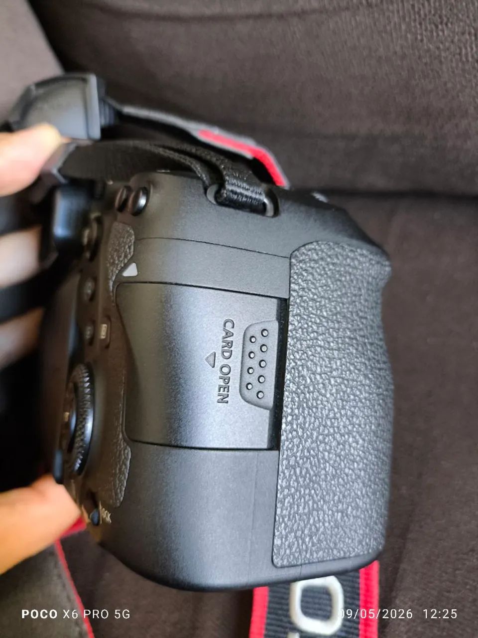 CANON 6D Mark ll / 8k de clicks  - Foto 5